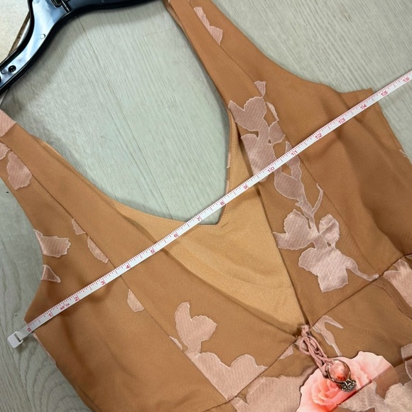 Show Me Your Mumu Jenn Maxi Dress. - Picture 7 of 9